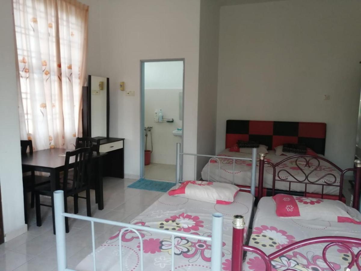 Joyfin Homestay Roomstay Muar Extérieur photo