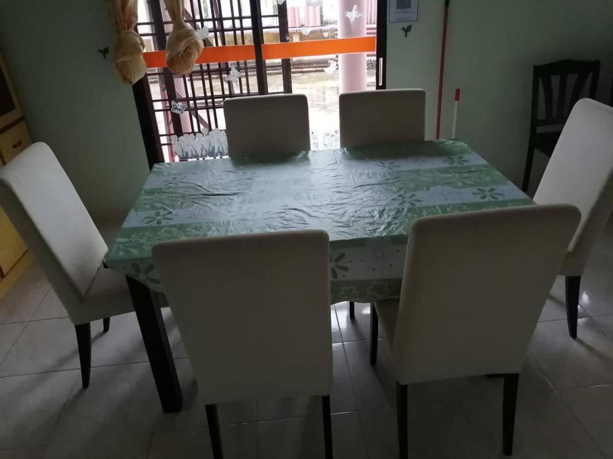 Joyfin Homestay Roomstay Muar Extérieur photo